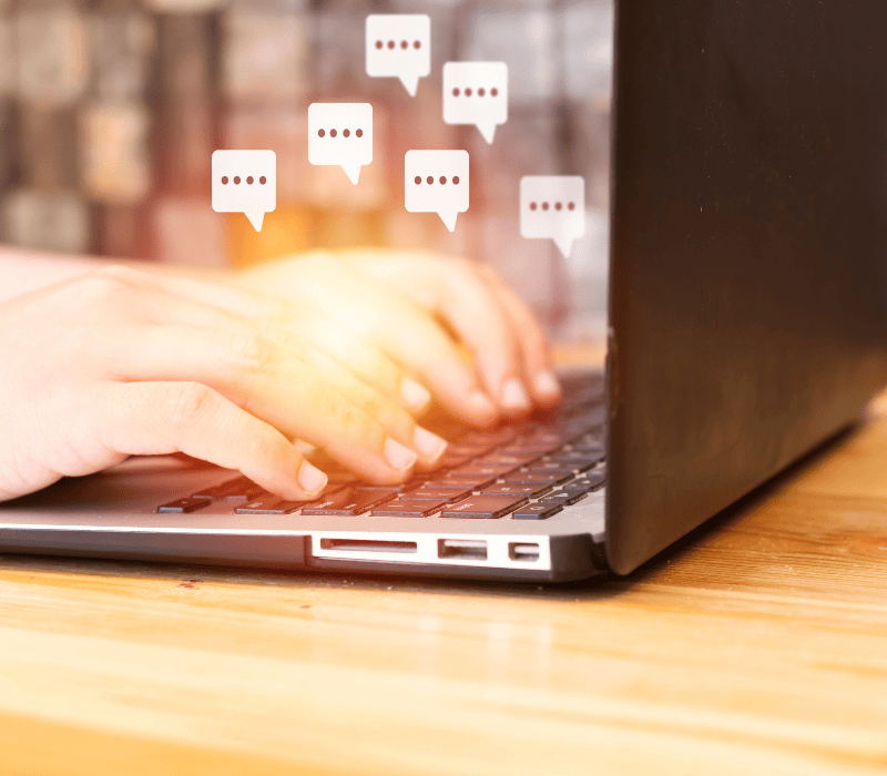 Live chat support service of KIN Business Optimisation Image Source Canva